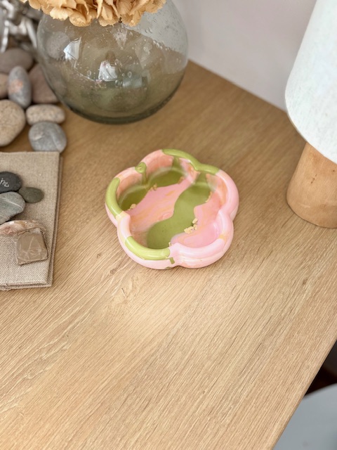 Fluffy fleur kaki rose orange et or