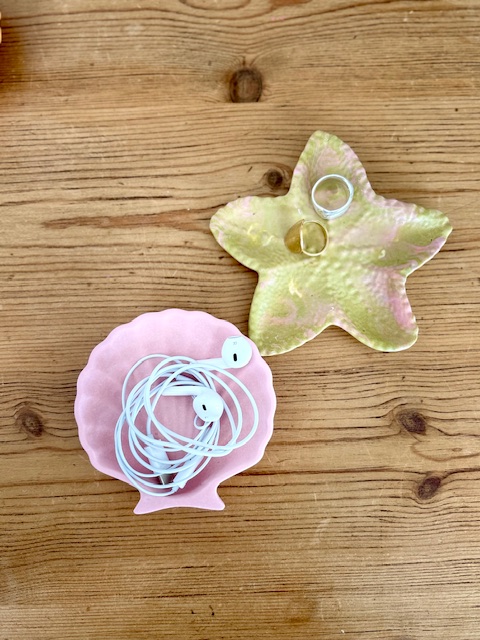 Étoile de mer marbrée rose et kaki