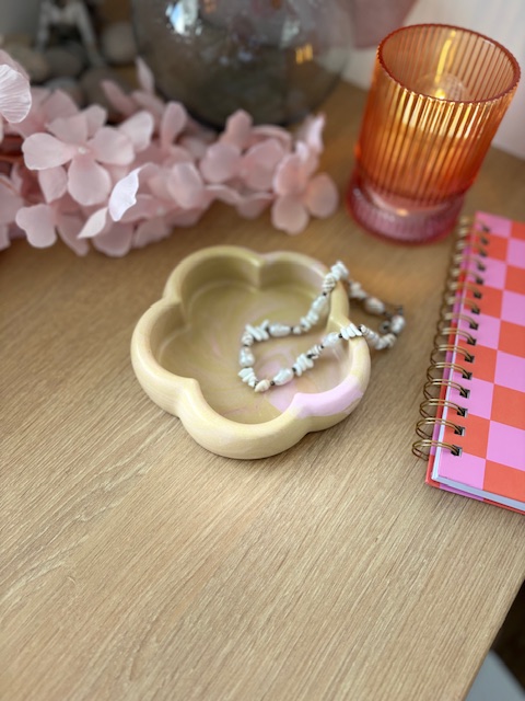 Fluffy fleur marbré kaki et rose