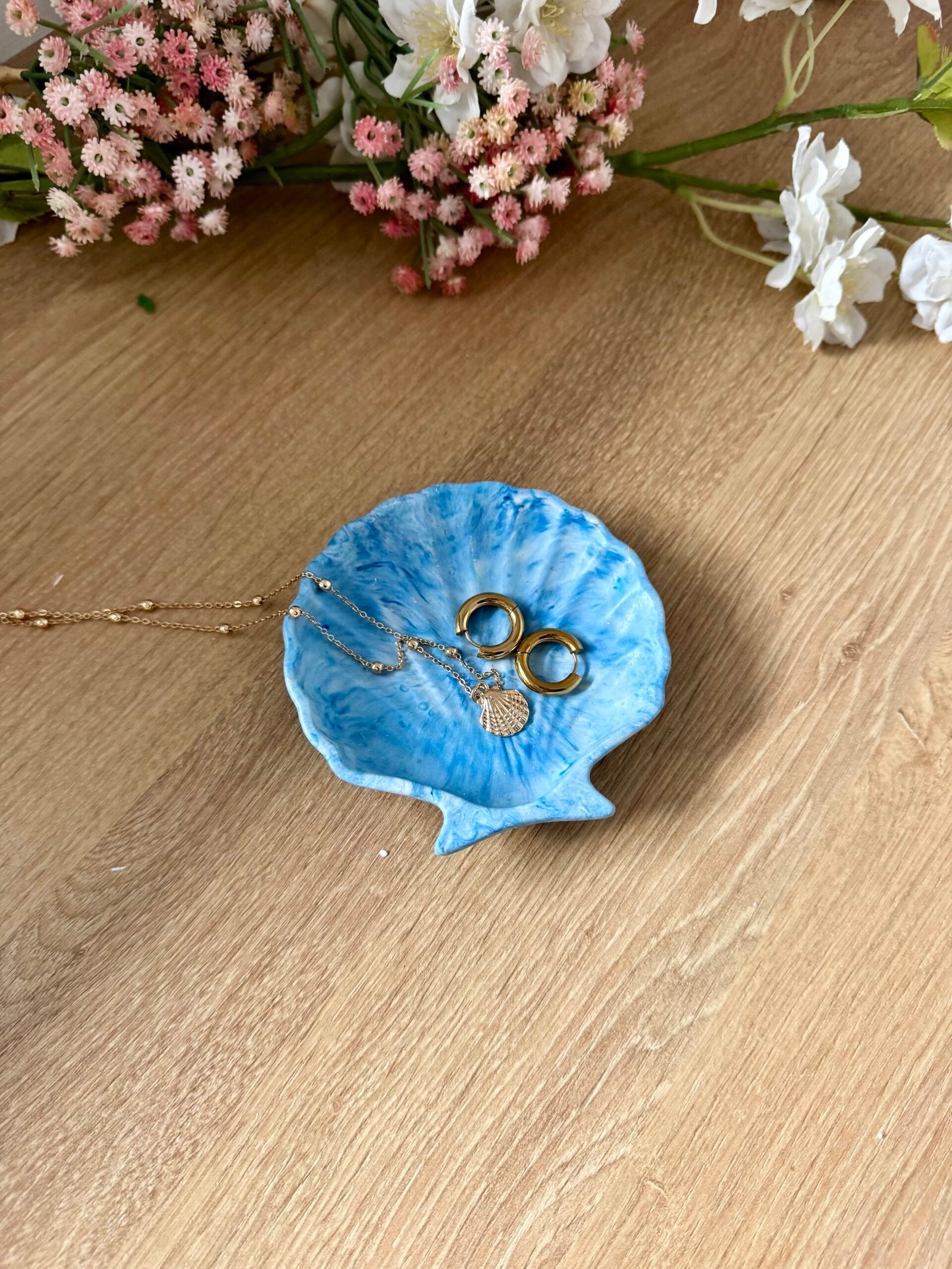vide-poche coquillage en jesmonite