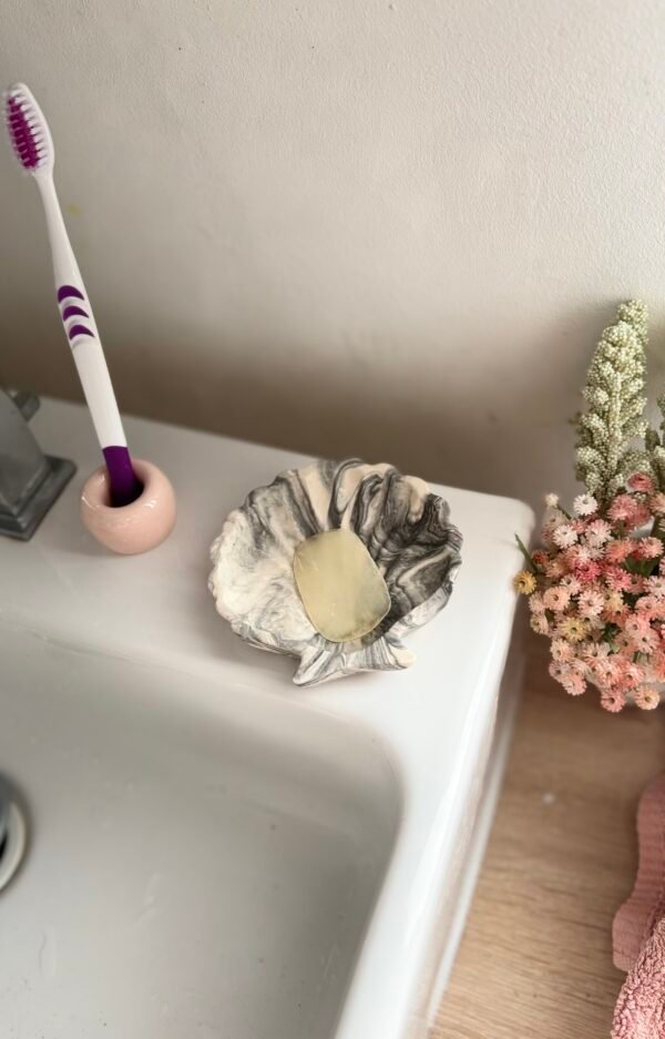 Coquille marbrée noir